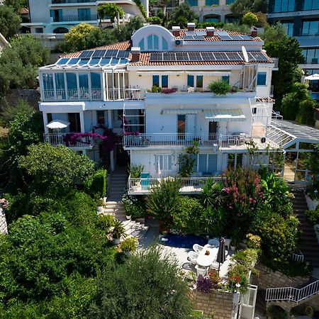 Sun Rose Apartments Sveti Stefan Dış mekan fotoğraf