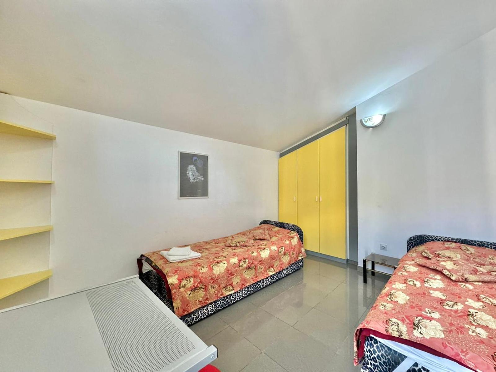 Sun Rose Apartments Sveti Stefan Dış mekan fotoğraf