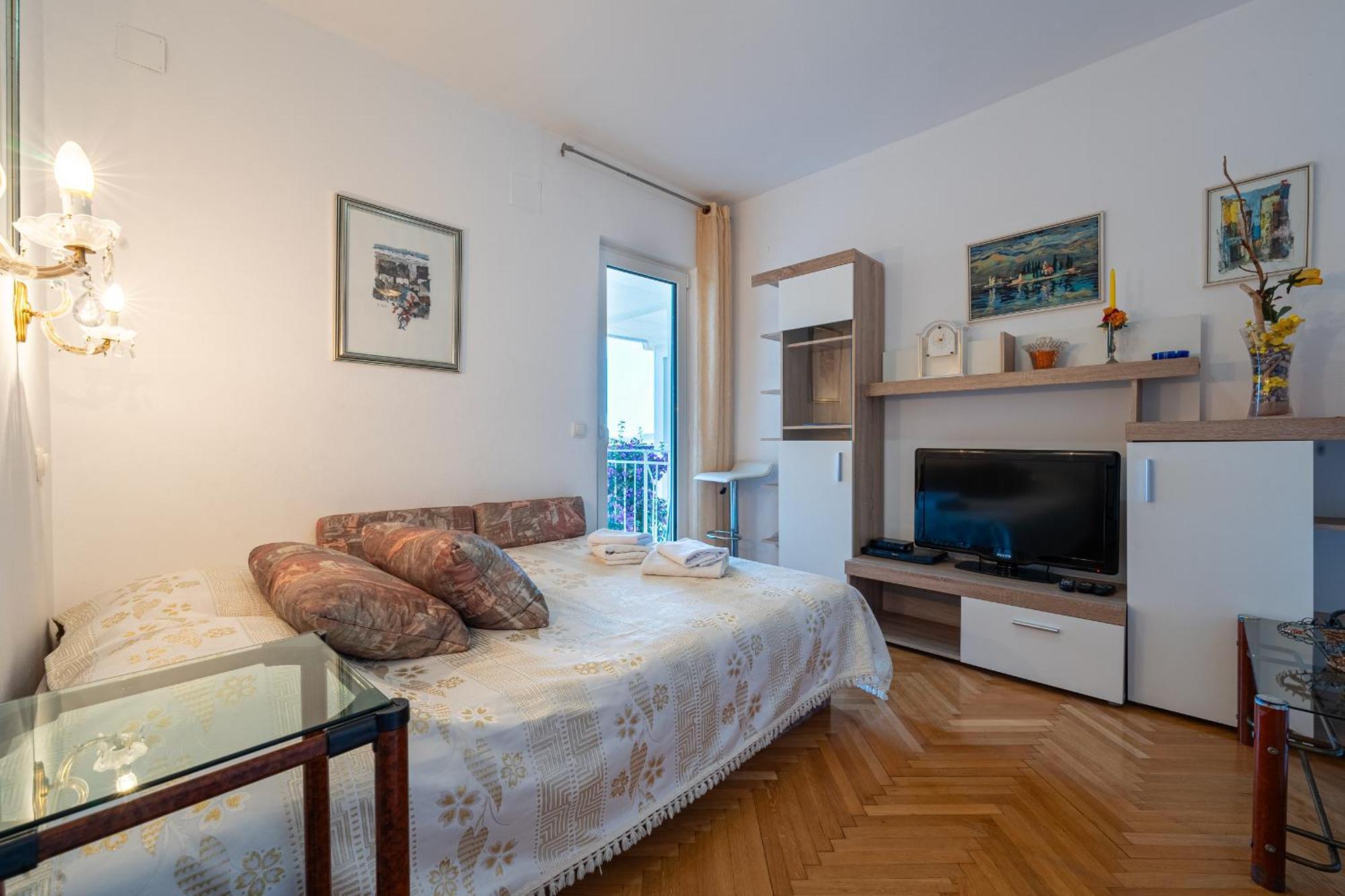 Sun Rose Apartments Sveti Stefan Oda fotoğraf